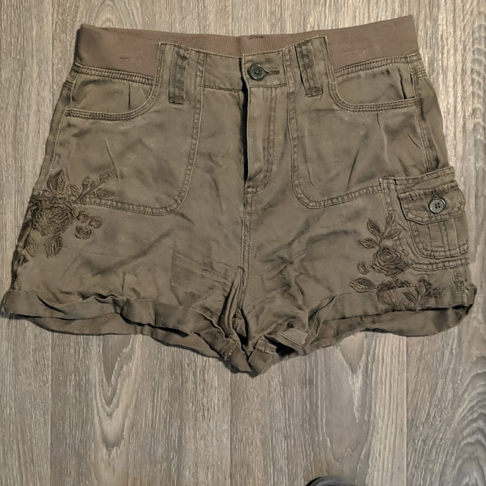 Knox Rose Shorts